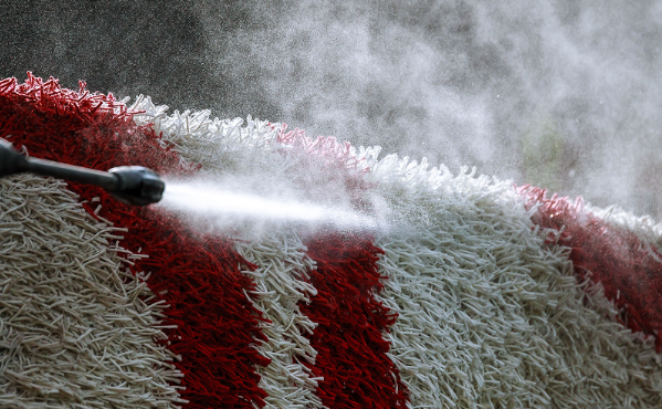 Why Luxury Rugs Need Specialist Rug Cleaning Services